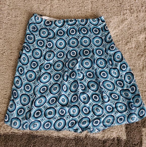 Ann Taylor Dresses & Skirts - EUC ANN TAYLOR SZ 10 BEAUTIFUL SILK LINED SKIRT